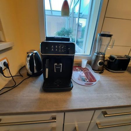Ferienwohnung Mittelpunkt Schortens Buitenkant foto