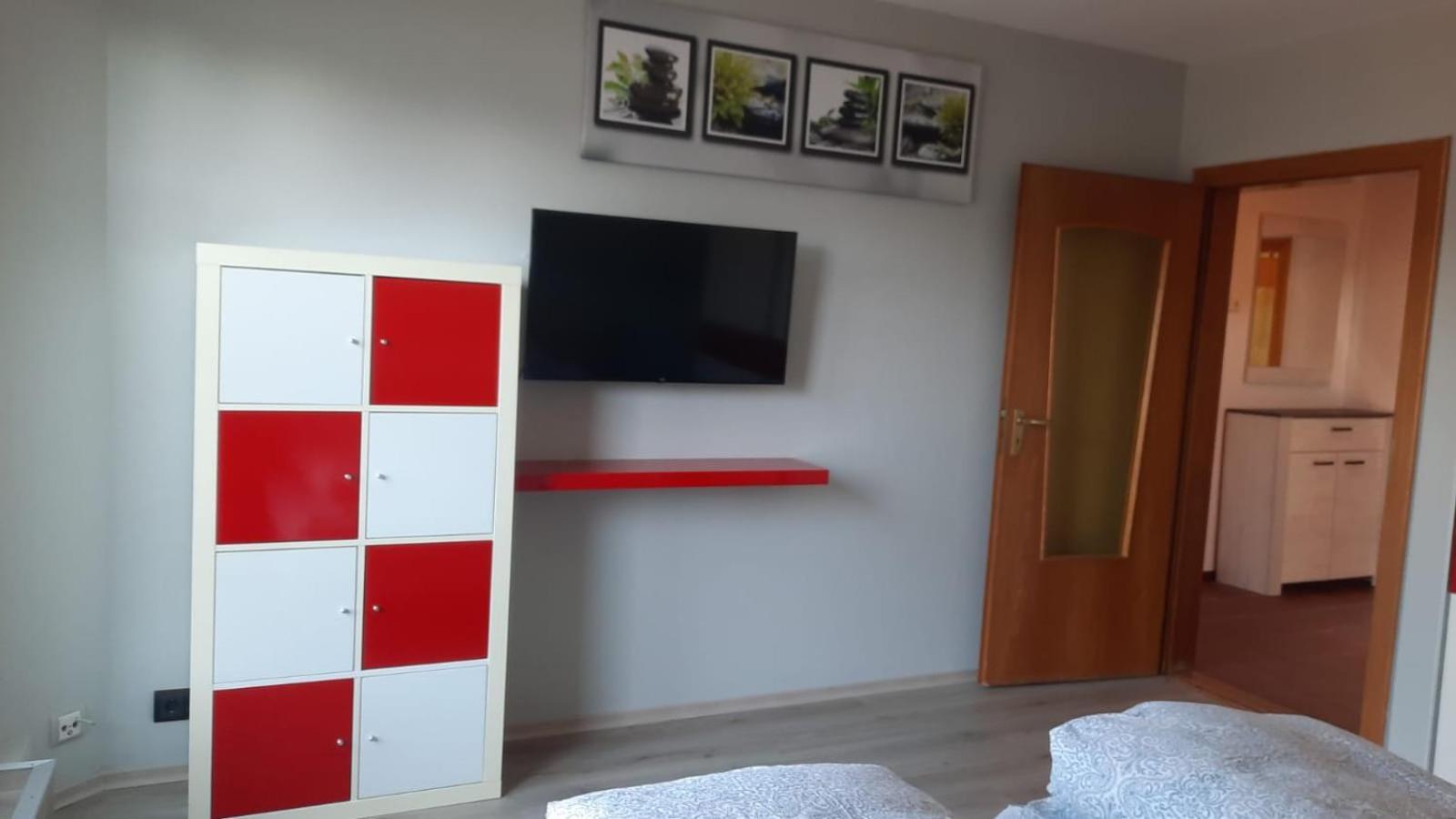 Ferienwohnung Mittelpunkt Schortens Buitenkant foto