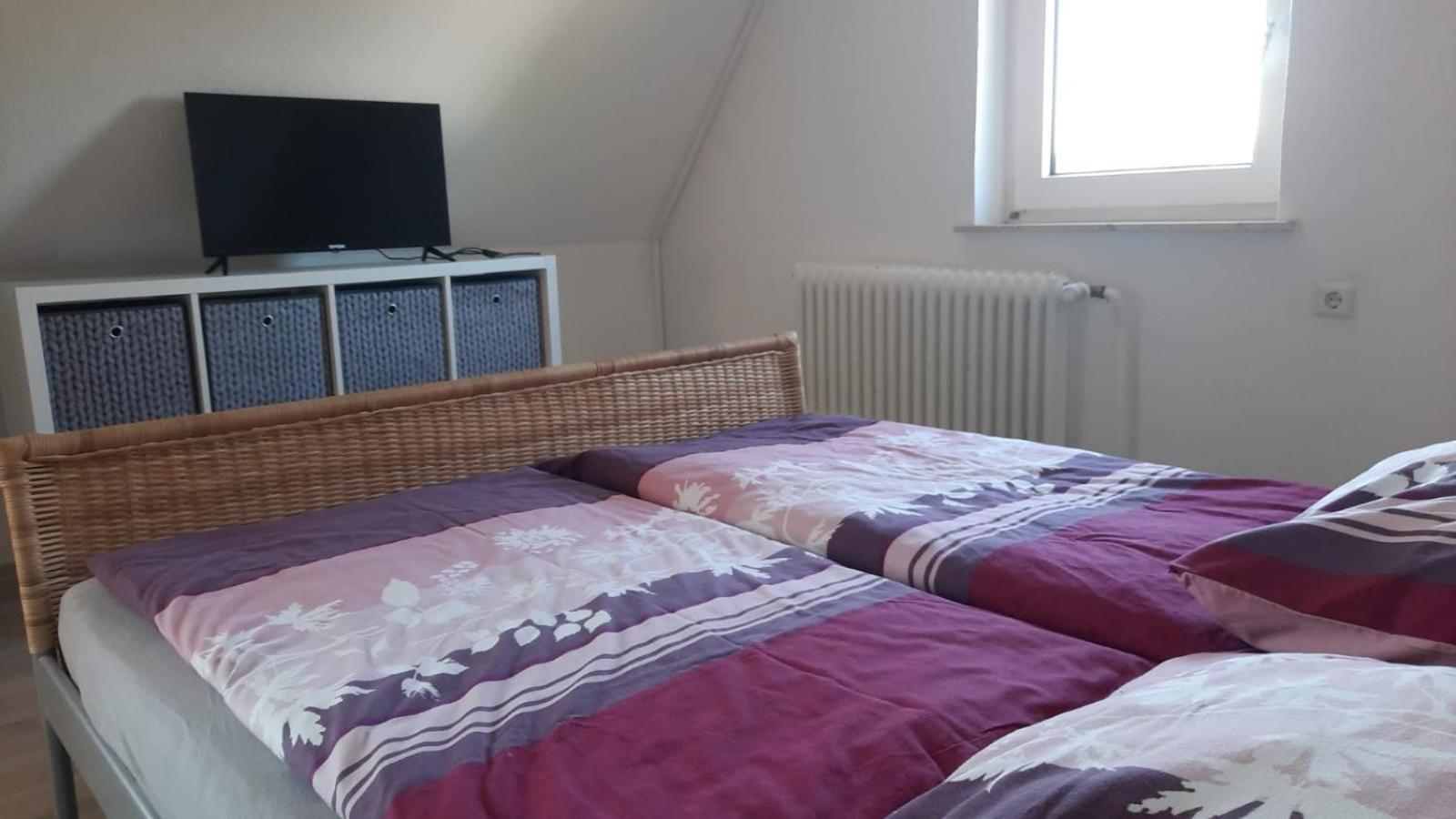 Ferienwohnung Mittelpunkt Schortens Buitenkant foto