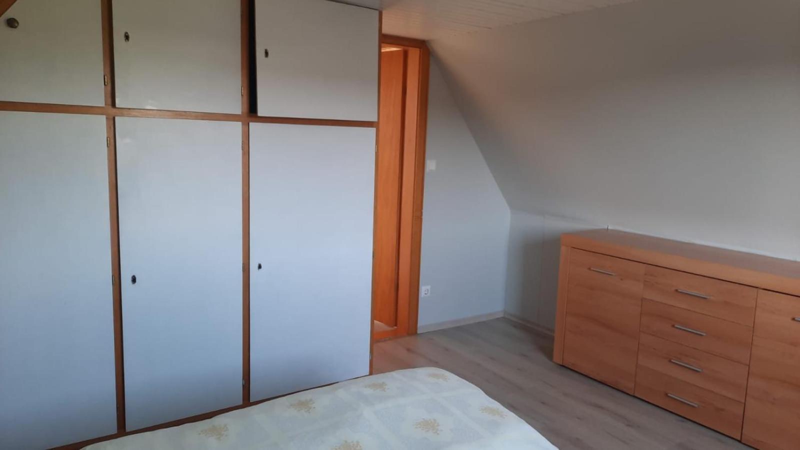 Ferienwohnung Mittelpunkt Schortens Buitenkant foto