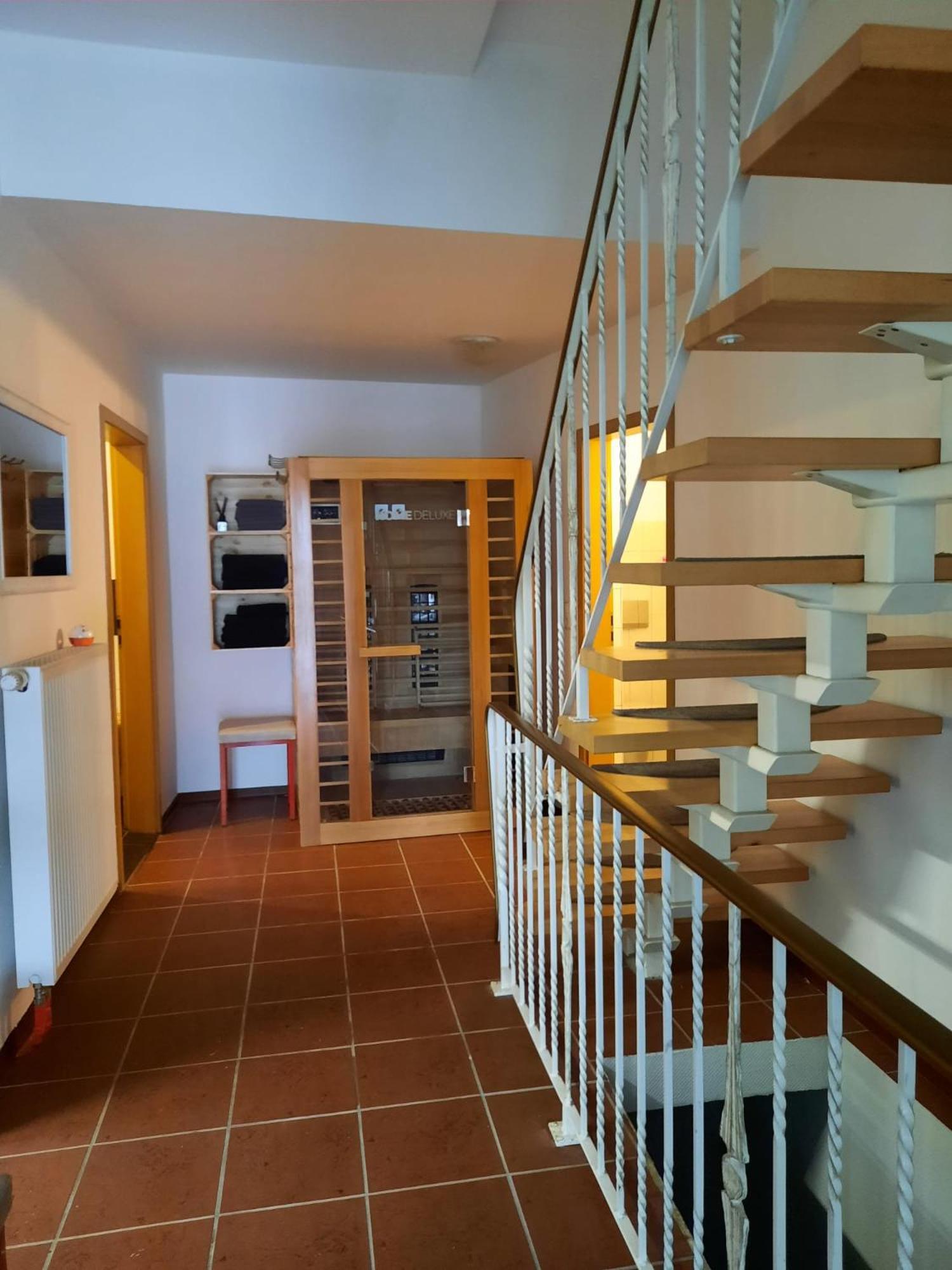 Ferienwohnung Mittelpunkt Schortens Buitenkant foto